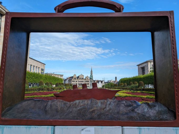 フォロンの生誕90周年記念の特別展示