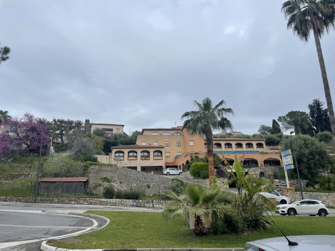 毎年のように滞在しているマ ドゥ ヴァンス ホテル