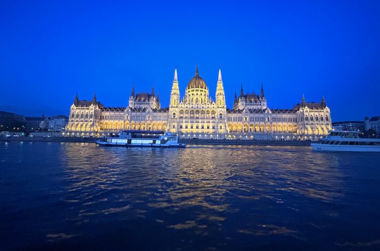 ドナウ川クルーズ