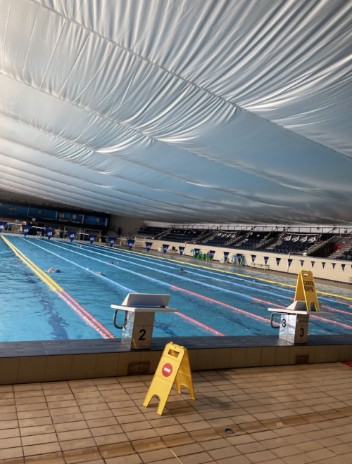 バルセロナのプール「Piscina Sant Jordi」