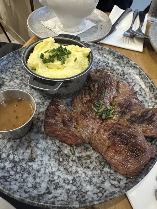 THE familyで食べたステーキ