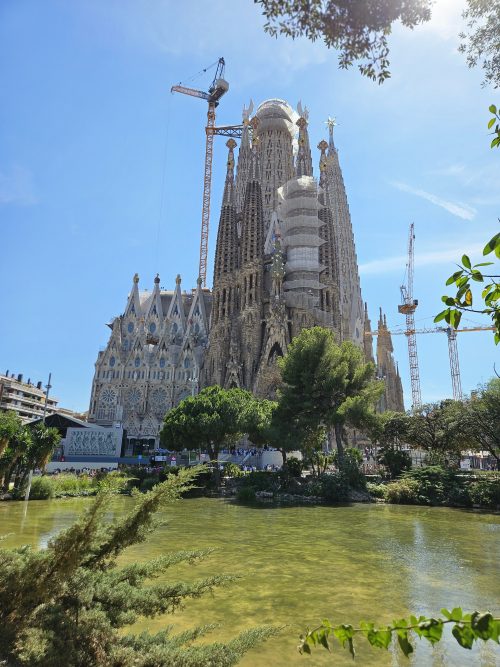 サグラダファミリア