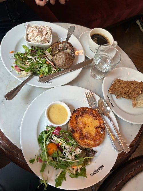 Vete-Kattenでいただいた郷土料理