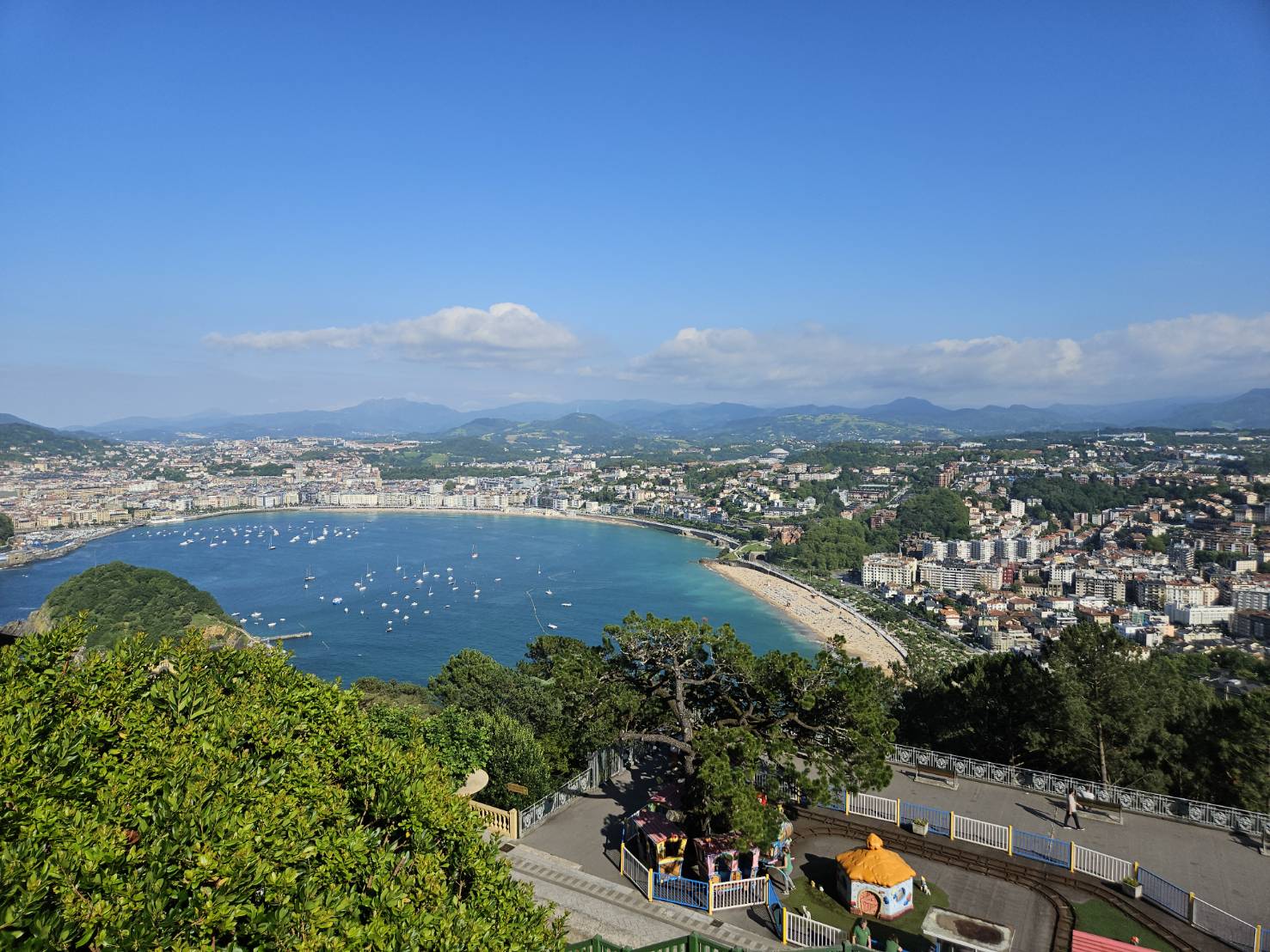 24日サンセバスチャンラコンチャビーチ