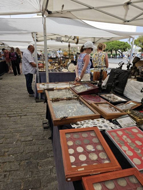 バルセロナ骨董市