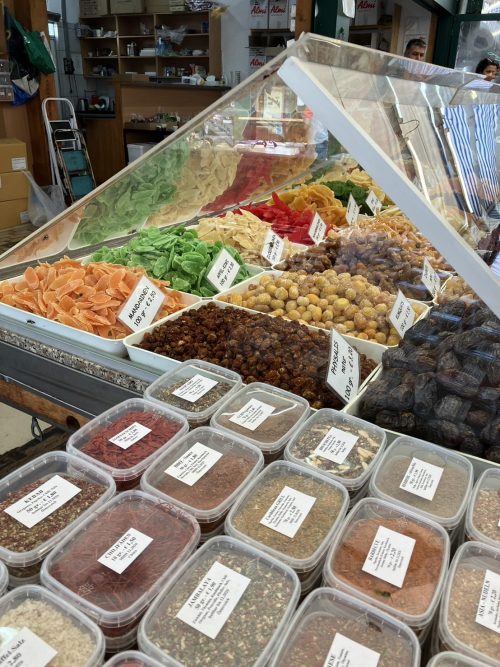 蚤の市「ナッシュマルクト」