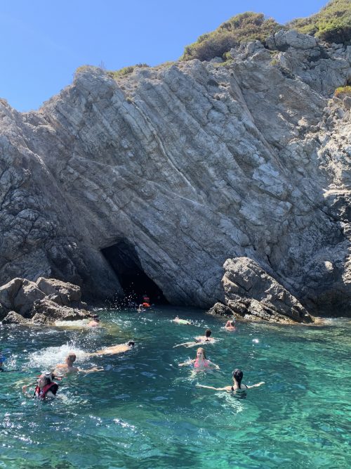 青の洞窟シュノーケリングツアー