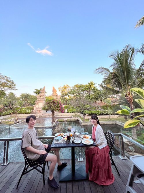 ホテルの朝食会場は景色もご飯も最高!