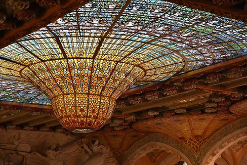 バルセロナのカタルーニャ音楽堂のステンドグラス