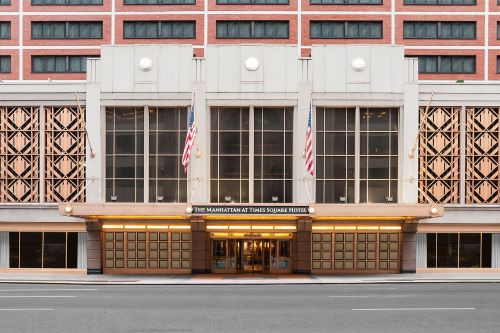 ザ マンハッタン アット タイムズスクエア