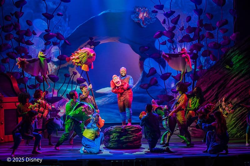 ディズニー・ウィッシュ号「ウォルト・ディズニー・シアター」