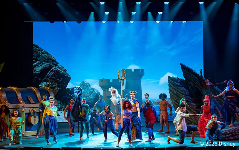 ディズニー・ウィッシュ号「ウォルト・ディズニー・シアター」