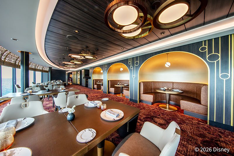 海を眺めながら食事ができる「パロ・ステーキハウス」